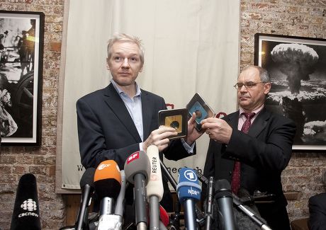 Julian Assange Press Conference at 'Frontline Club', London, Britain - 17 Jan 2011