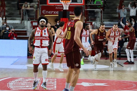 Campeonato Italiano De Basquete a Serie Openjobmetis Varese Vs Umana Reyer  Venezia Foto de Stock Editorial - Imagem de macho, correio: 164157753