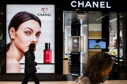 Shoppers Walk Past French Multinational Chanel Editorial Stock