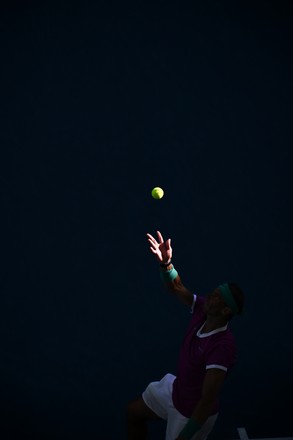 denis shapovalov nike shoes