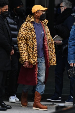 Haute Couture Spring 2022 Street Style: Pharrell Williams - STYLE