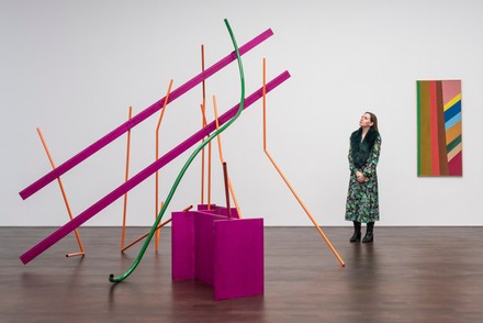 Anthony Caro and North American Painters preview, LONDON, UK - 27 Jan 2022