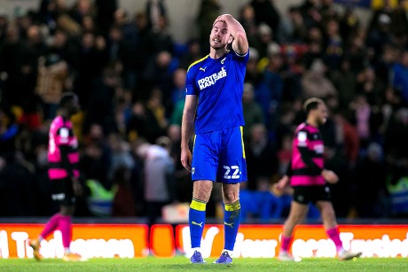 2,000 Afc wimbledon v shrewsbury town Stock Pictures, Editorial Images and  Stock Photos