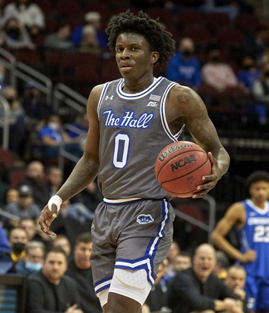 Newark, New Jersey, USA. 11th Nov, 2021. Seton Hall Pirates guard Myles  Cale (22) drives to the basket for a layup in the second half at the  Prudential Center in Newark, New