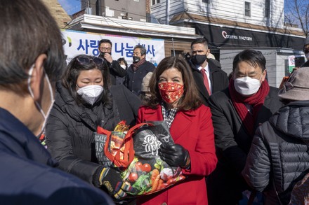 Governor Hochul Participates In Korean American Association Of Greater New York Food Giveaway in New York, US - 05 Feb 2022