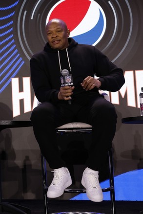 Us Rapper Dr Dre Speaks On - Foto de stock de contenido editorial: imagen  de stock | Shutterstock