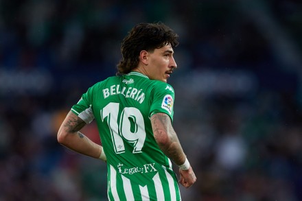 Hector Bellerin of Real Betis looks on during the La Liga