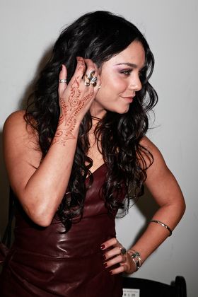 Vanessa Hudgens adorably freaks out over her gorgeous new tattoo  979 WRMF