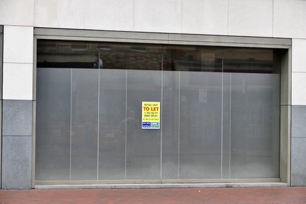 Boarded up Reading shops show how the Coronavirus pandemic and other factors have decimated the town., Town Centre, Reading, UK - 28 Feb 2022