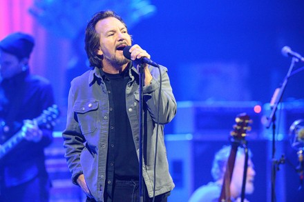 Eddie Vedder Performs In El Cajon, El Cajon, Ca, United States - 27 Feb 2022