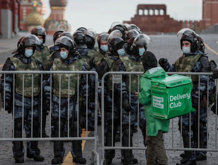 Police deployed in Moscow amid unauthorized protest against invasion of Ukraine, Russian Federation - 06 Mar 2022