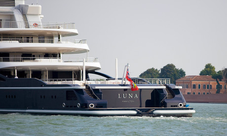 abramowitsch yacht luna