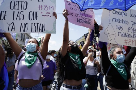 Salvadorean activists claim for justice in femicide and forced ...