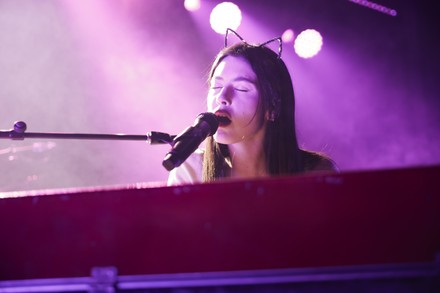 __COUNT__ Gracie Abrams in concert at August Hall, San Francisco