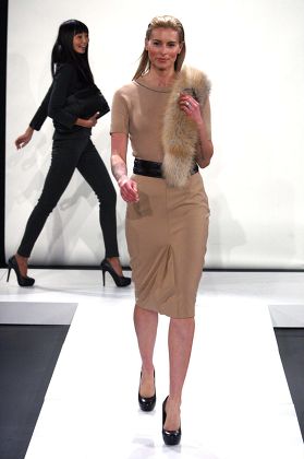 Adrienne Vittadini Fashion Show, Mercedes-Benz Fashion Week Fall 2011, New York, America - 16 Feb 2011