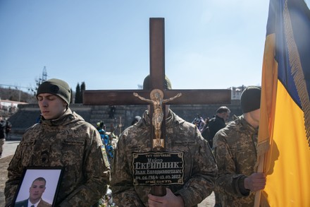 Honor Guard Waits Burial Ukrainian Solider Editorial Stock Photo ...