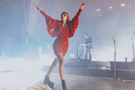 CHVRCHES in concert at o2 Apollo, Manchester, UK - 19 Mar 2022 Stock ...