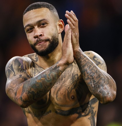 AMSTERDAM, NETHERLANDS - MARCH 29: Tattoo from Memphis Depay of