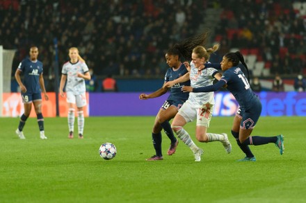 Paris Saint Germain v FC Bayern Munich - UEFA Womens Champions League - Parc des Princes, Paris, Bavaria, France - 30 Mar 2022