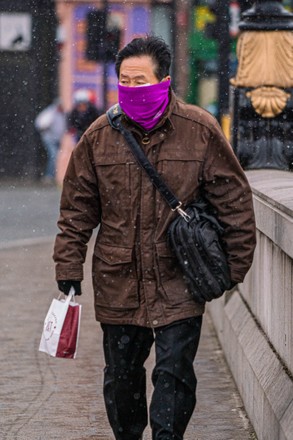 Seasonal Weather, Putney, London, UK - 31 Mar 2022