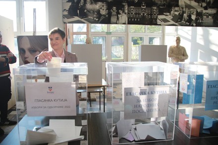 Serbia triple election day, Beograd - 03 Apr 2022