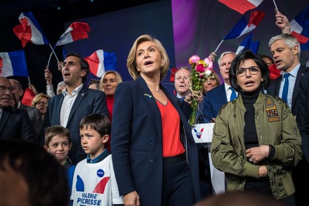 Valerie Pecresse campaigns in Paris, France - 03 Apr 2022
