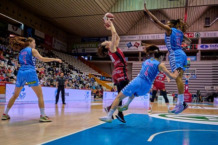 Spar Girona v Cadi La Seu, Spanish Women's Basketball League match, Fontajau Pavilion, Girona, Spain - 06 Apr 2022