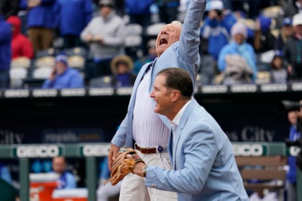 Former Kansas City Royals' George Brett throws out the ceremonial