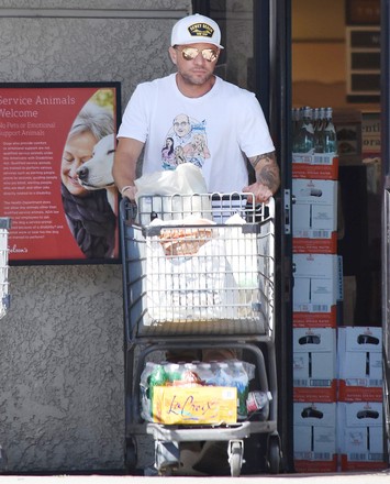 Ryan Phillippe goes out for groceries, Los Angeles, Studio City, California, USA - 08 Apr 2022