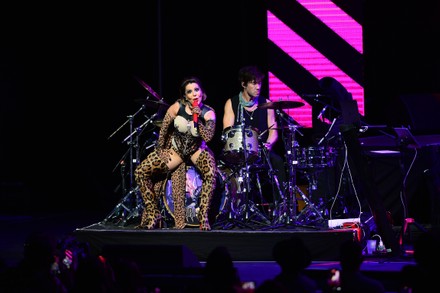 The Perrisimas Tour Featuring Alejandra Guzman and Paulina Rubio, Hollywood, FL, USA - 16 Apr 2022