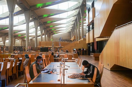 People Study Bibliotheca Alexandrina Alexandria Egypt Editorial Stock ...