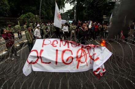 Indonesian Students Take Part During Antigovernment Editorial Stock ...