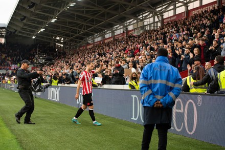 Brentford V Tottenham Hotspur Stock Photos (Exclusive) | Shutterstock