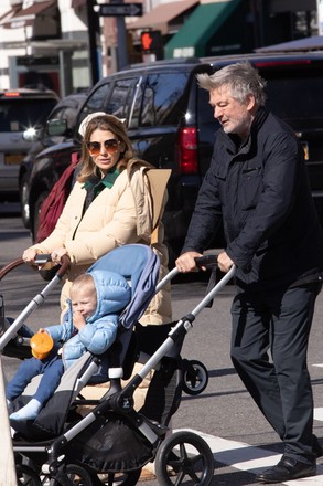 Alec Baldwin and Hilaria Baldwin out and about, New York, USA - 27 Apr 2022