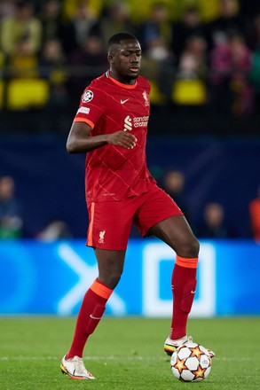 konate in liverpool shirt