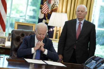 Joe Biden signs the Ukraine Lend-Lease Act - Washington, Washington, District of Columbia, USA - 09 May 2022