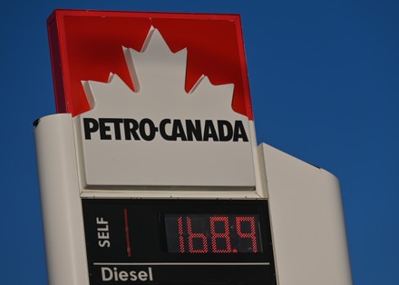 4 Petro canada corporation Stock Pictures, Editorial Images and Stock ...