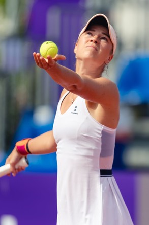 2022 Internationaux de Strasbourg - Round of 32 Singles - Ekaterina Makarova v Sorana Cirstea - Tennis Club de Strasbourg, Strasbourg, Grand Est, France - 17 May 2022