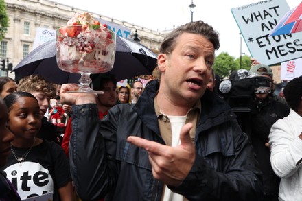 Jamie Oliver Eton Mess Protest, London, UK - 20 May 2022