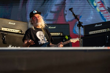 J Mascis Us Rock Band Dinosaur Editorial Stock Photo - Stock Image |  Shutterstock