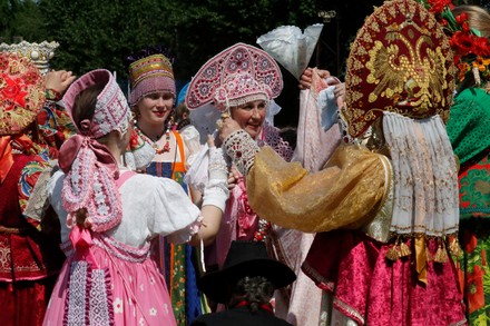 Actors Russian Costume Theatre Khorovod Round Editorial Stock Photo ...