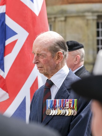 Falkland Islands Memorial Chapel 40th Anniversary Service, Pangbourne ...