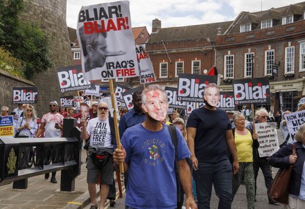 Tony Blair Knighthood demonstration, Windsor, UK - 13 Jun 2022