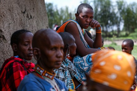 Tanzanian Maasai Women Their Children Sit Editorial Stock Photo - Stock ...