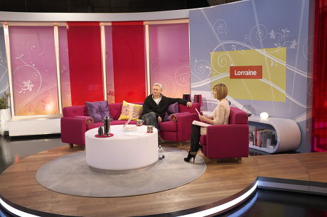 'Lorraine Live' TV Programme, London, Britain - 05 Apr 2011