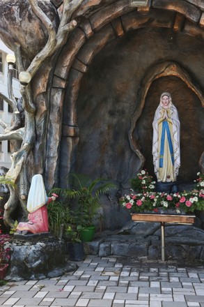 Statue Virgin Mary Syro Malabar Lordes Editorial Stock Photo - Stock ...