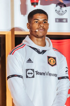 rashford away kit