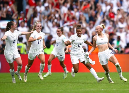 Chloe Kelly England Celebrates Englands Winning Editorial Stock Photo ...