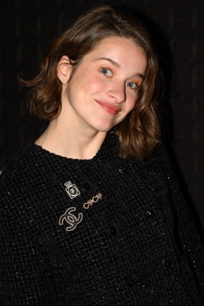Rebecca Marder Attends Chanel Womenswear Fallwinter Editorial Stock Photo Stock Image