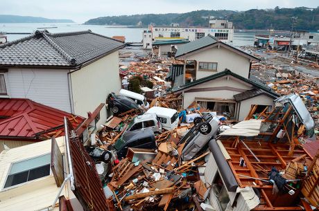 Tsunami japan aftermath